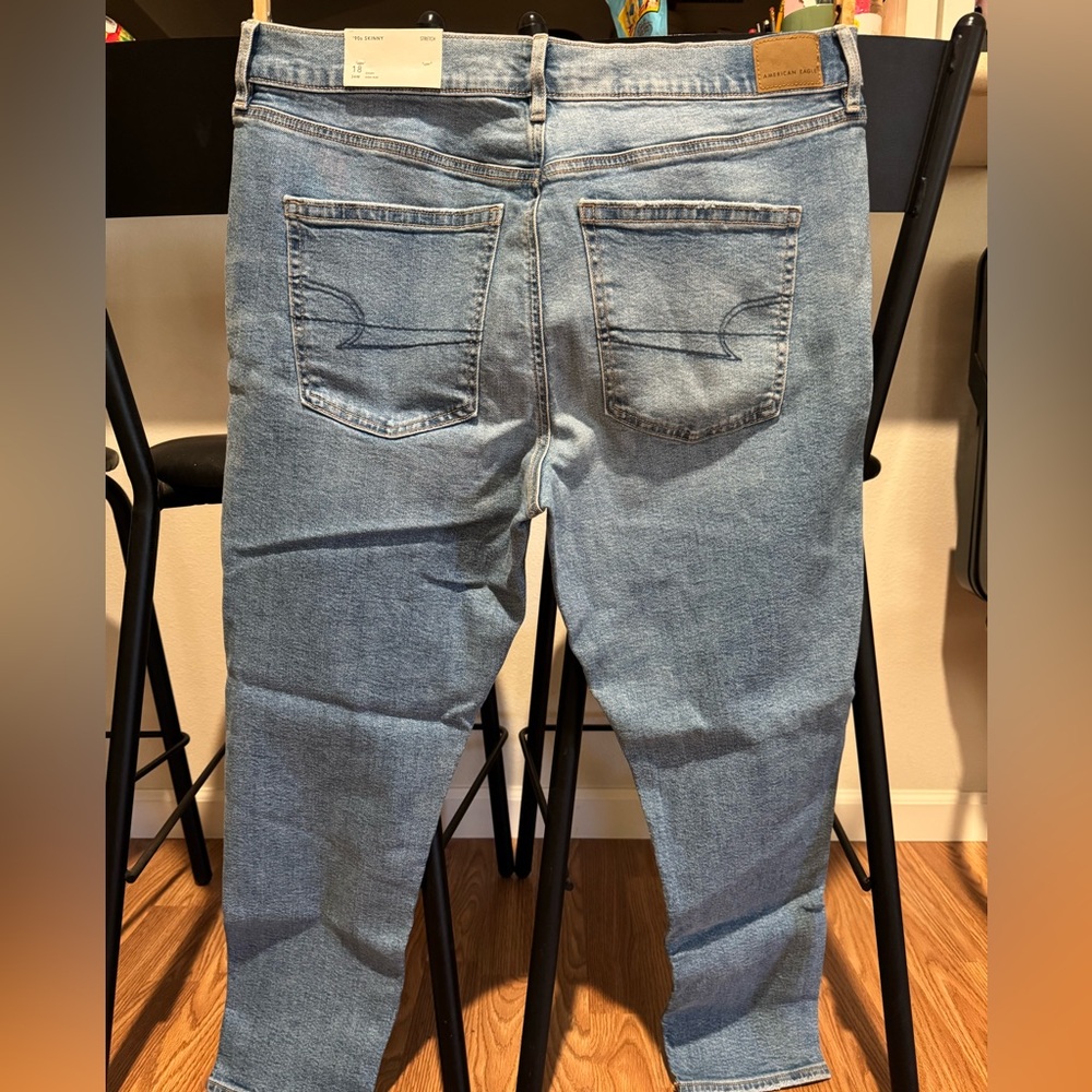 American Eagle Women’s 18 Short / 34W High Rise Skinny